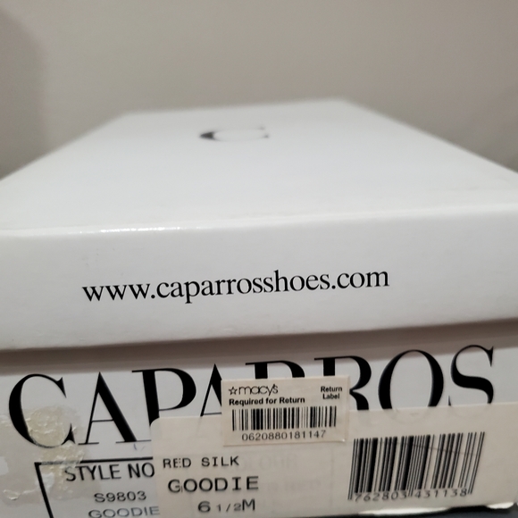 Caparros Red slingback Rhinestone details 6.5. - Picture 2 of 9